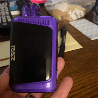 Triple Berry Punch RAZ DC25000 Disposable Vape